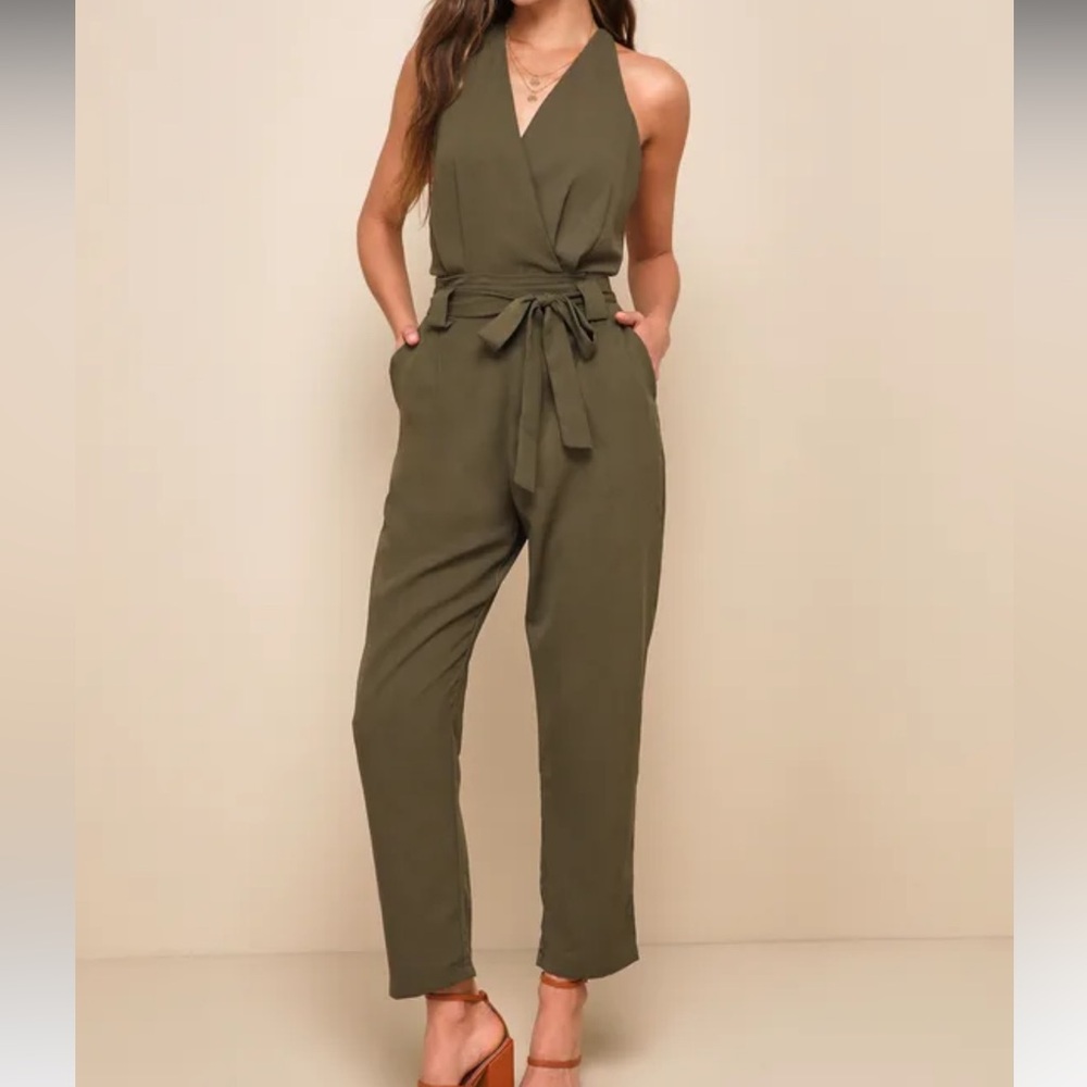 Lulus In the City Olive Green Surplice Sleeveless Jumpsuit NEW size small